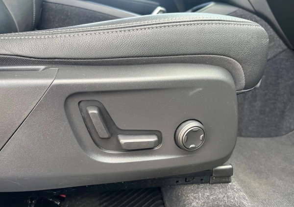 Volvo XC 40 cena 119900 przebieg: 138000, rok produkcji 2020 z Sosnowiec małe 529